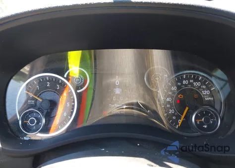 2021 Ram 2500 Tradesman 4X2 8' Box из США, поврежденный, VIN 3C6UR4HJXMG674094